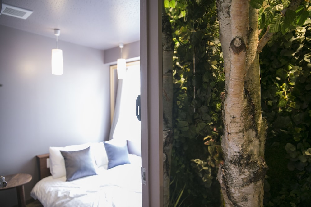 THE WARDROBE HOTEL 下北沢 東京