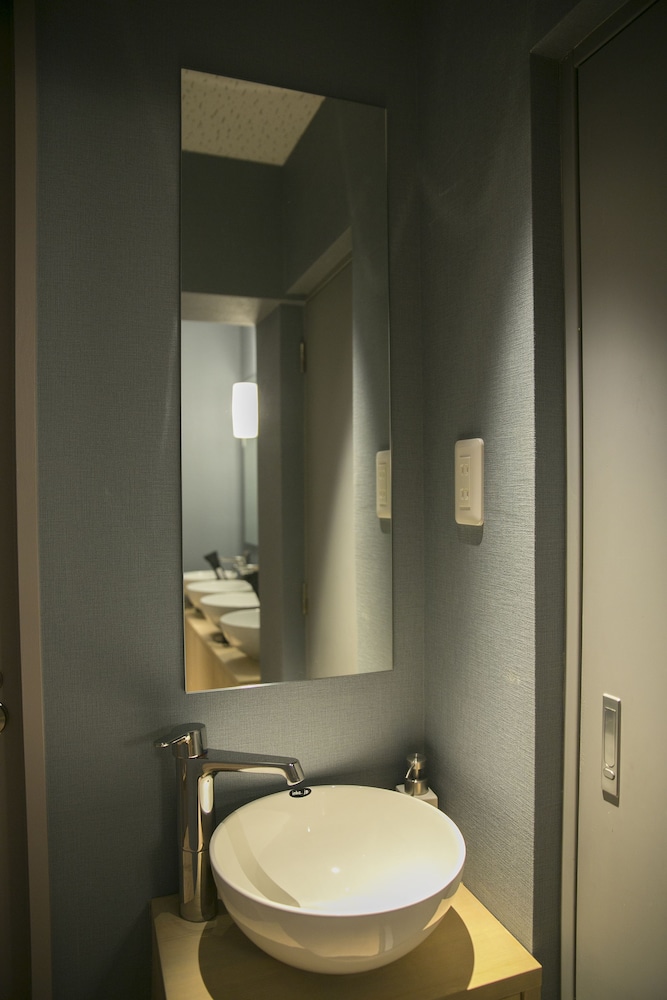 THE WARDROBE HOTEL 下北沢 東京