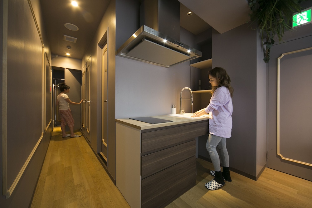 THE WARDROBE HOTEL 下北沢 東京