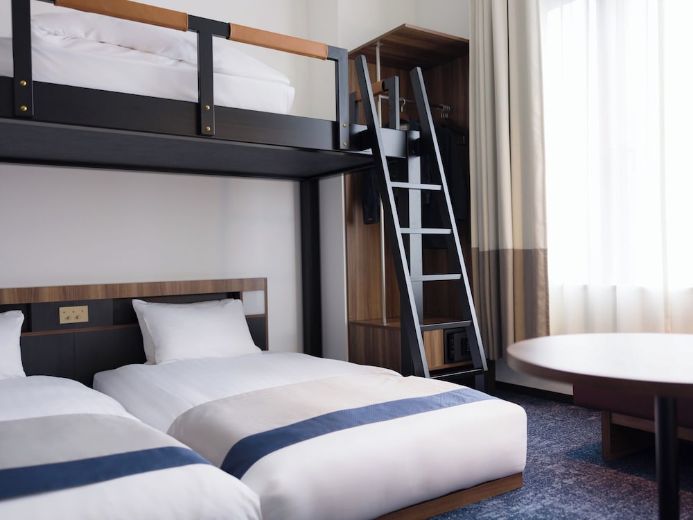 &HERE TOKYO UENO 東京