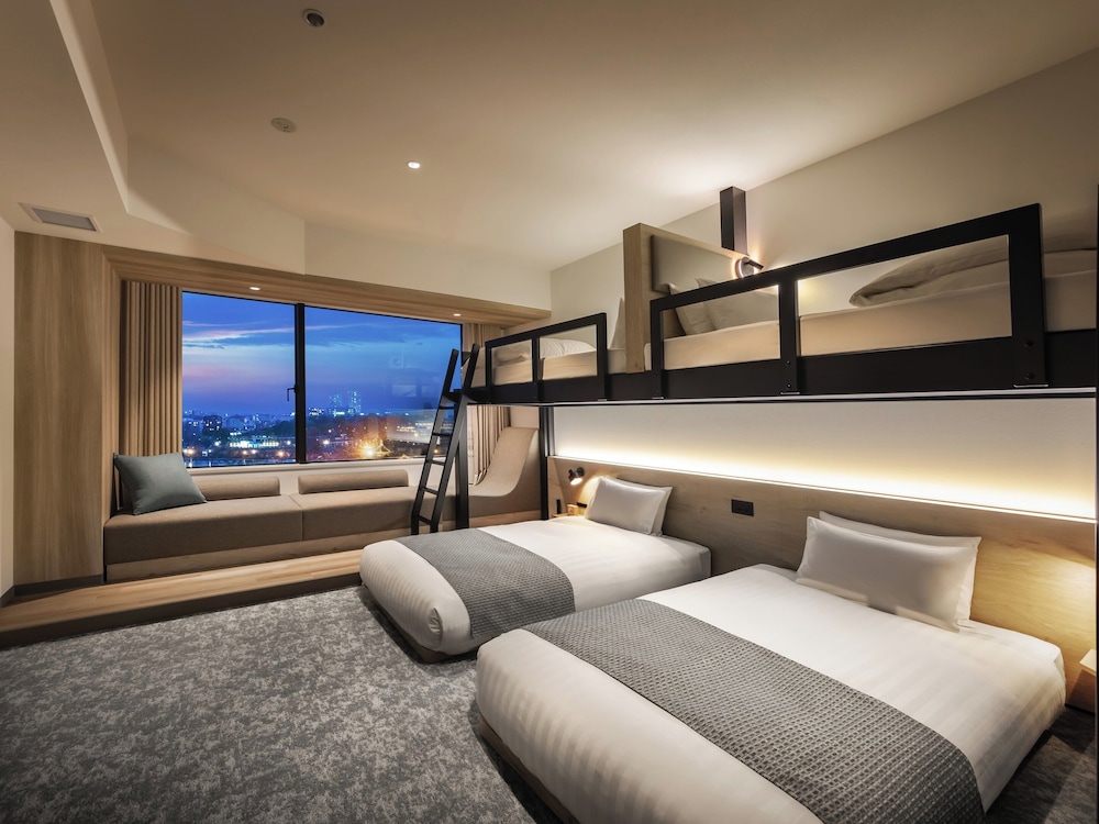 &HERE TOKYO UENO 東京