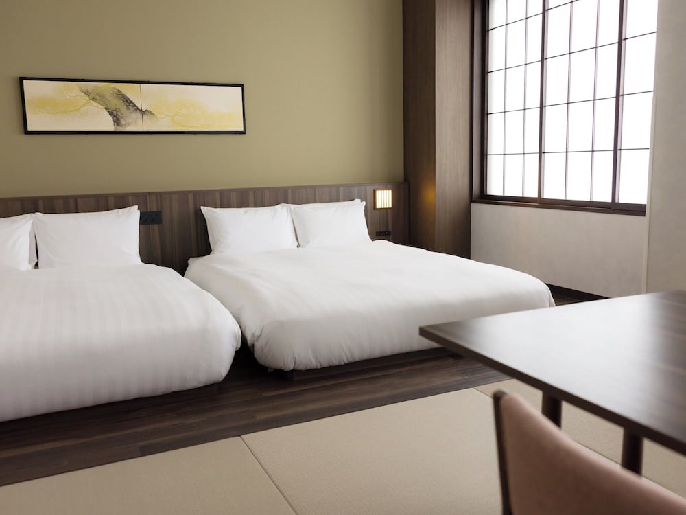 &HERE TOKYO UENO 東京