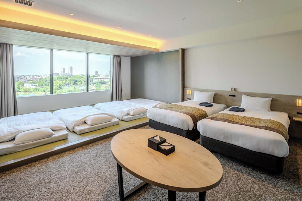 &HERE TOKYO UENO 東京