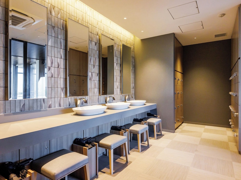 &HERE TOKYO UENO 東京