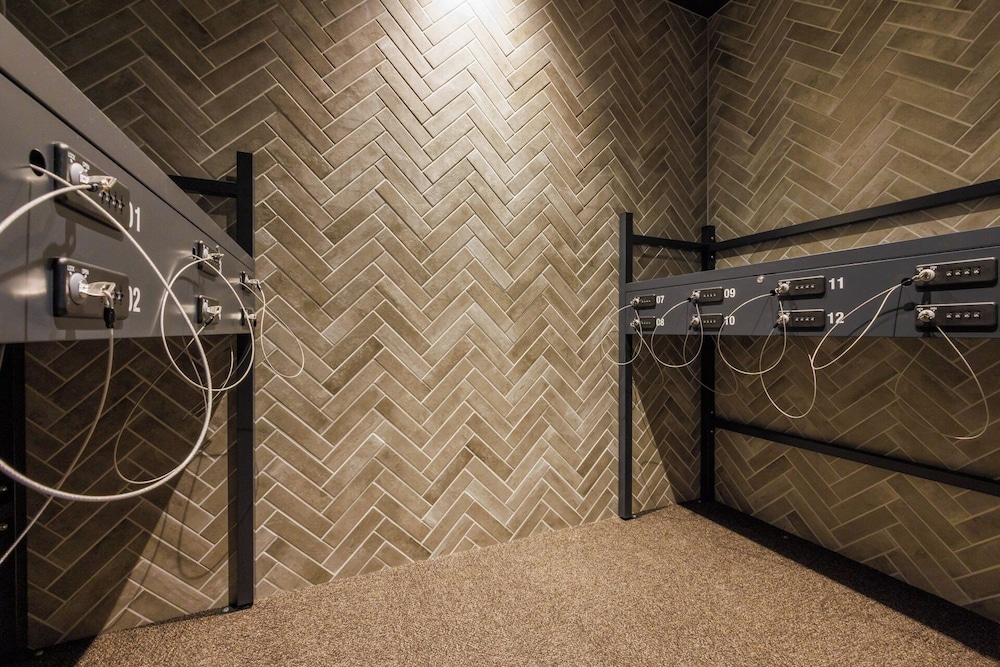 &HERE TOKYO UENO 東京