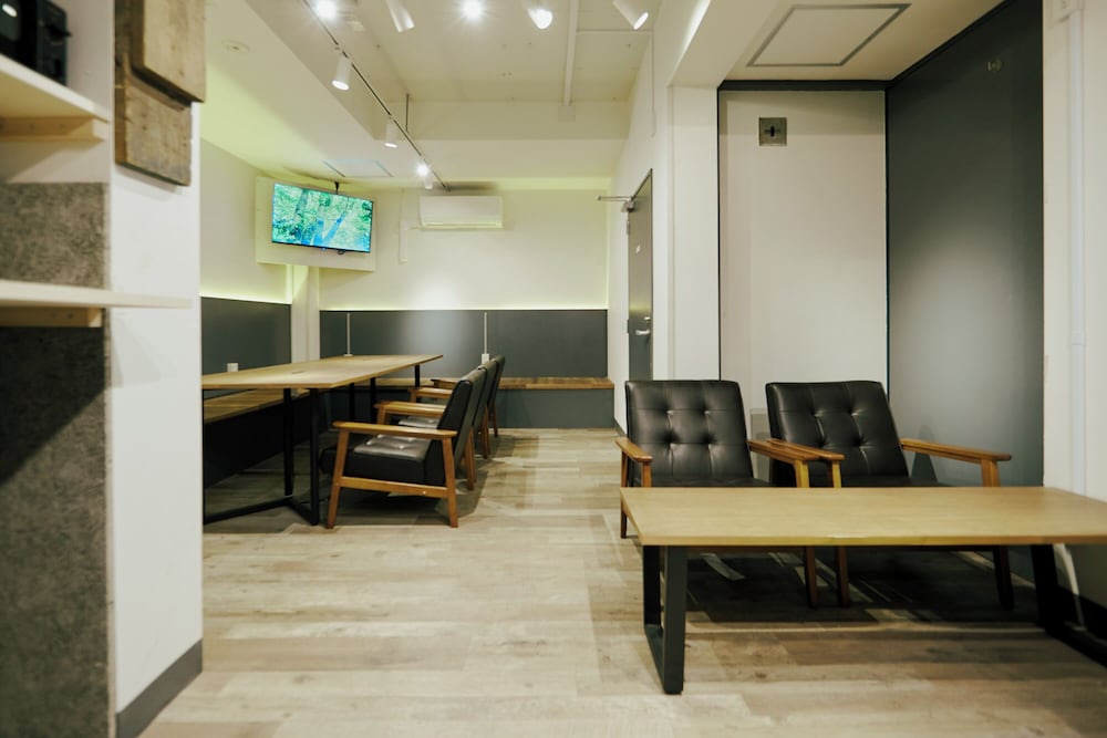 AKASAKA GUESTHOUSE HIVE 東京