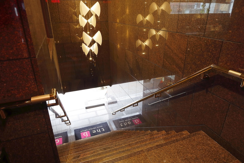 THE B 三軒茶屋 東京