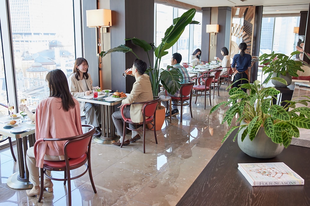 フォーシーズンズホテル丸の内 東京 東京