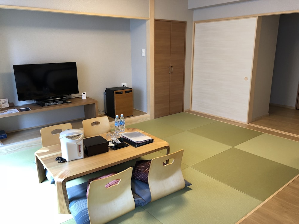東京 ガーデン パレス 東京