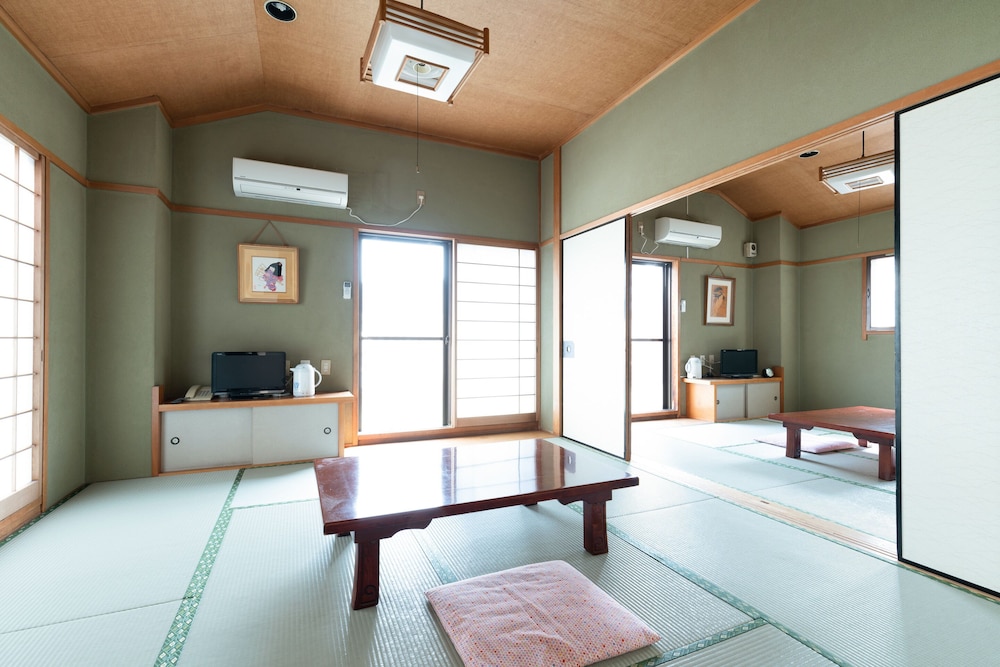 桜旅館 浅草入谷 東京