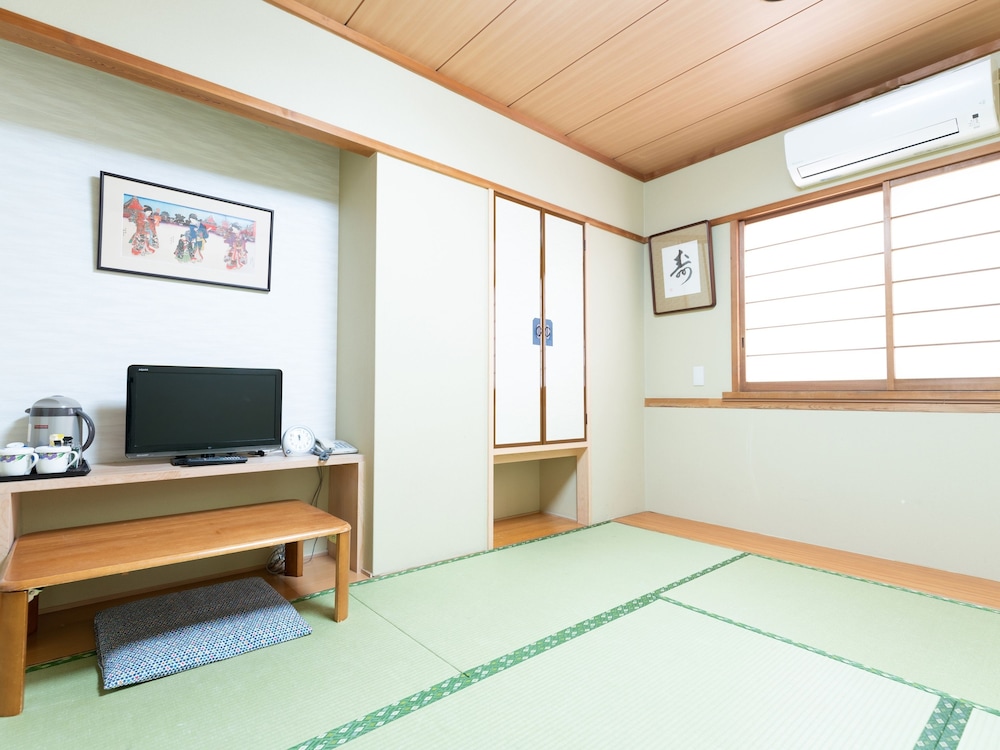 桜旅館 浅草入谷 東京