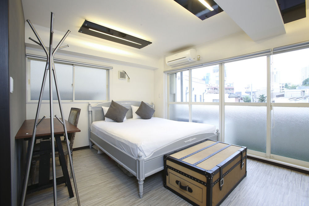 1/3RD RESIDENCE サービスアパートメント 赤坂 東京