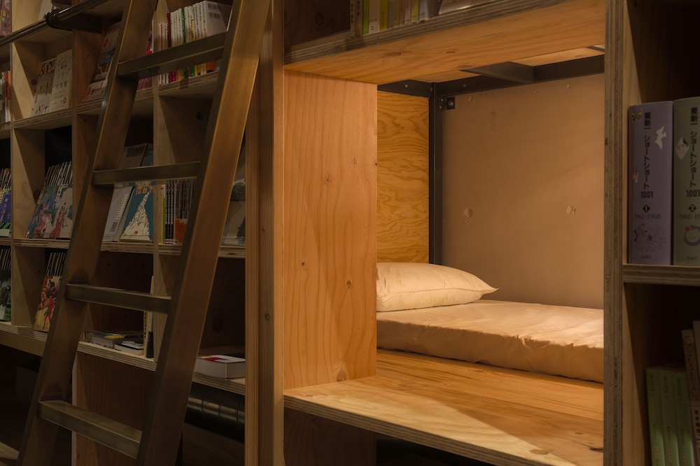 BOOK AND BED TOKYOIKEBUKURO 東京