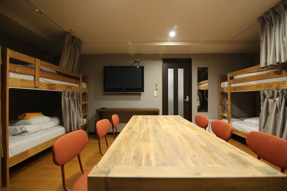 TOKYO HOUSE INN S&G 東京