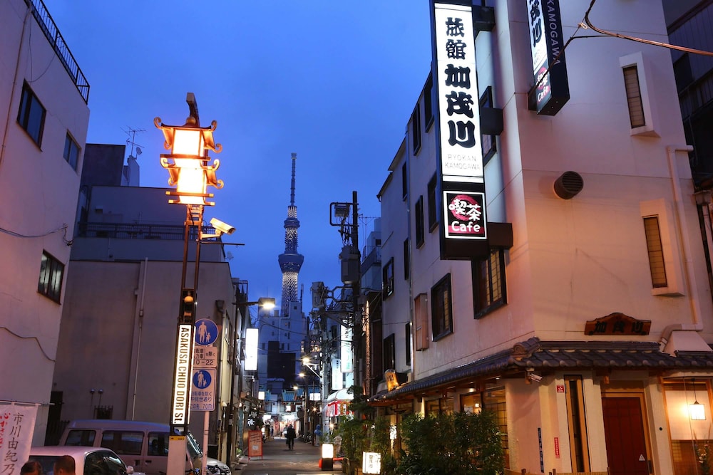 旅館加茂川浅草 東京