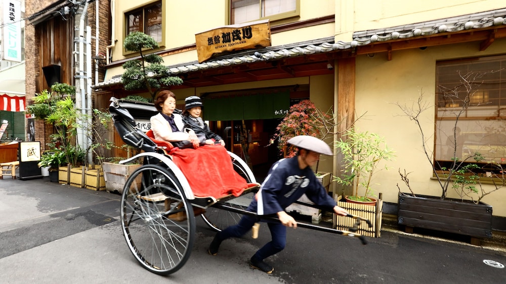 旅館加茂川浅草 東京