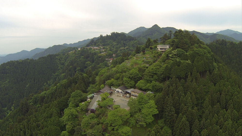 駒鳥山荘 東京