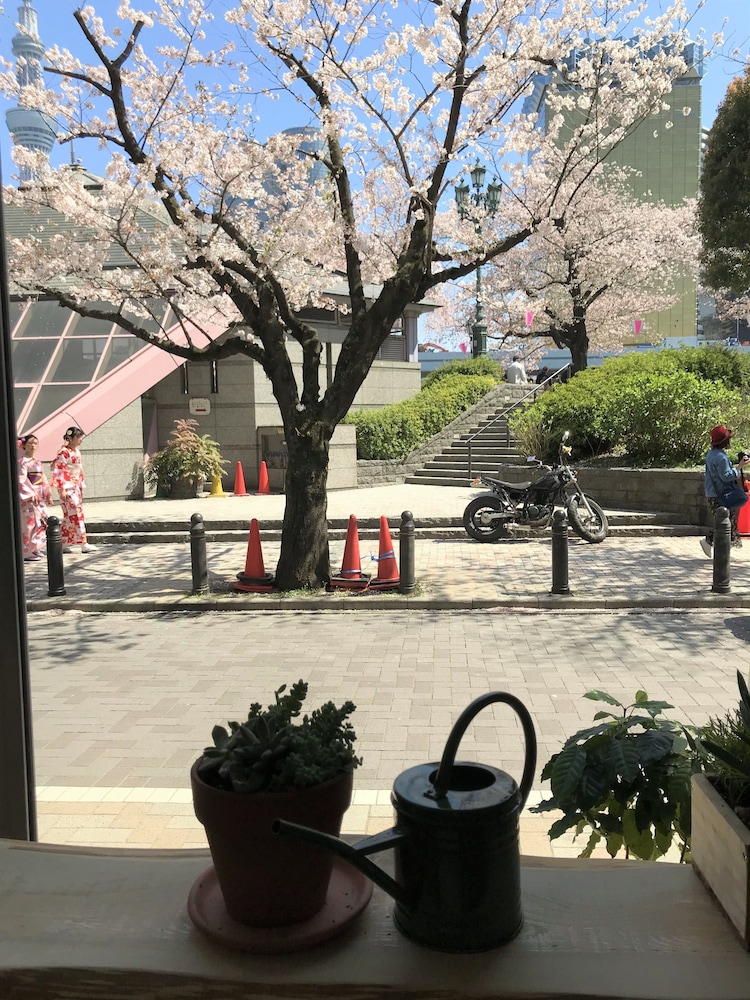 ゲストハウス 宴 東京