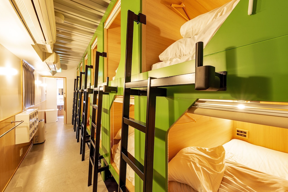 PLAT HOSTEL KEIKYU ASAKUSA STATION 東京