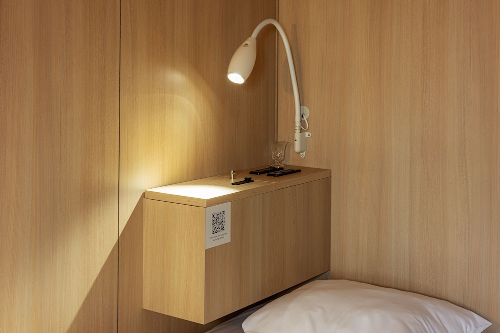 PLAT HOSTEL KEIKYU ASAKUSA STATION 東京