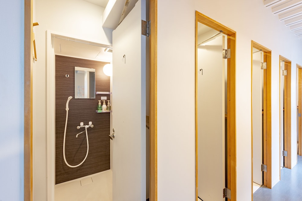 PLAT HOSTEL KEIKYU ASAKUSA STATION 東京