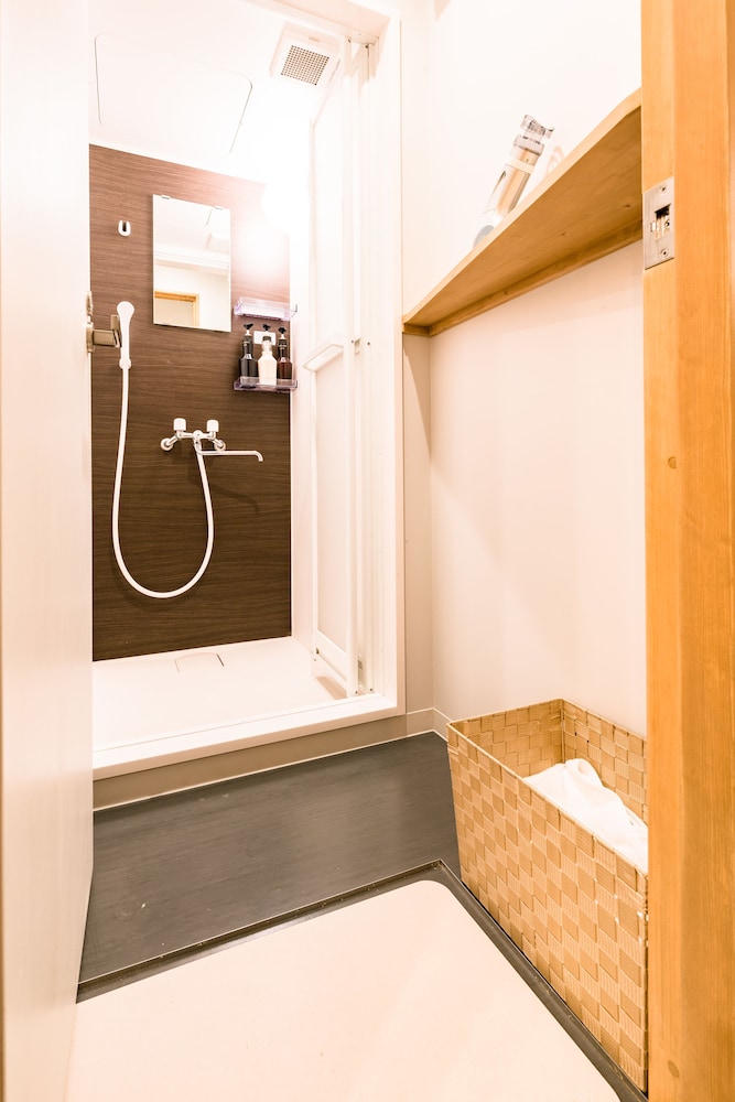 PLAT HOSTEL KEIKYU ASAKUSA STATION 東京