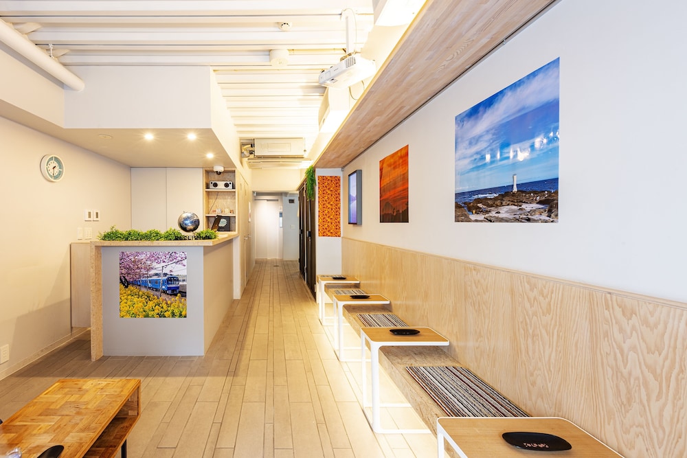 PLAT HOSTEL KEIKYU ASAKUSA STATION 東京