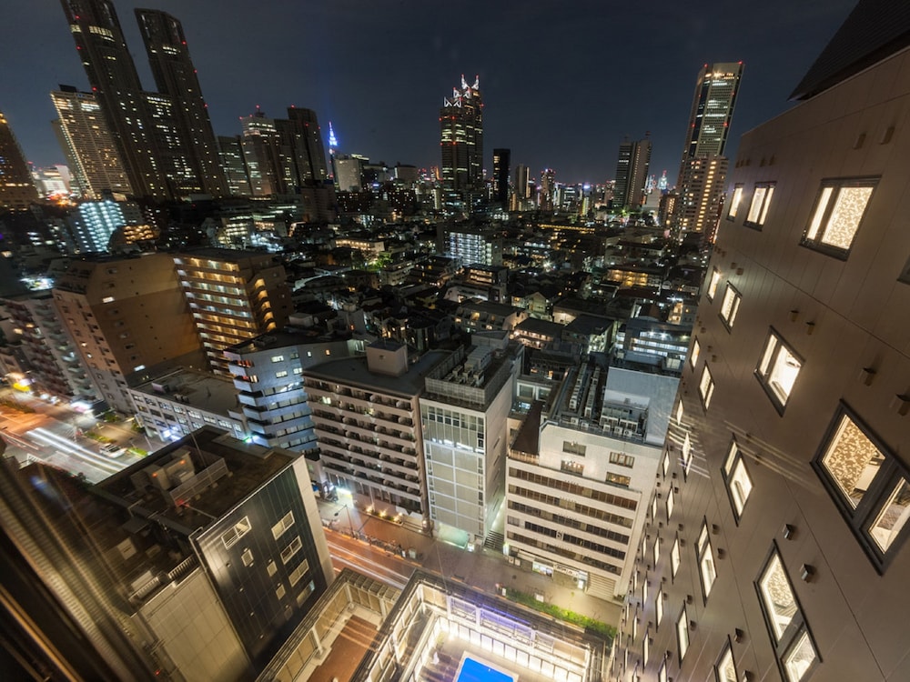 アパホテル＆リゾート〈西新宿五丁目駅タワー〉 東京