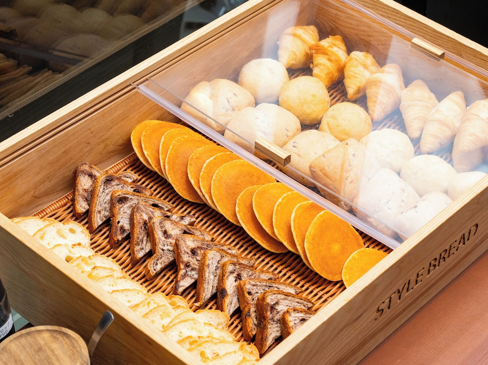 アパホテル〈神田駅前〉 東京