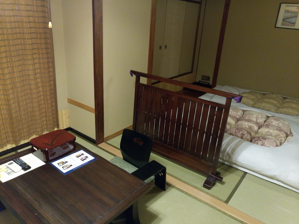 ホテル江戸屋 東京