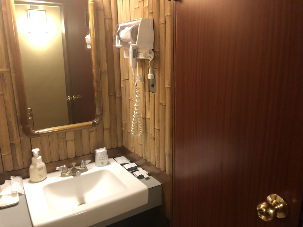 ホテル江戸屋 東京