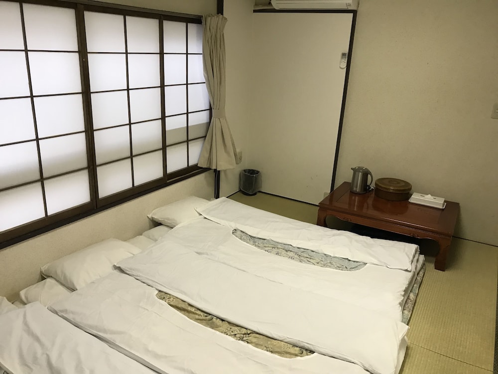 きぬや本館 東京