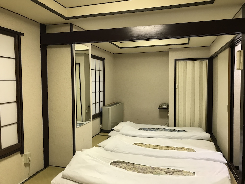 きぬや本館 東京