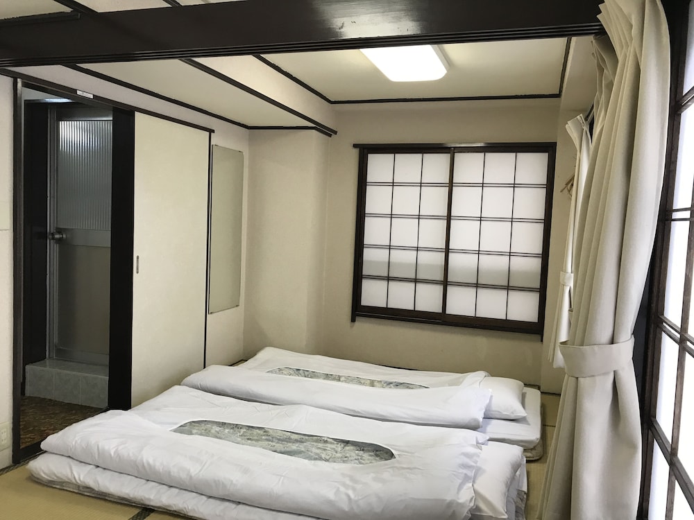 きぬや本館 東京
