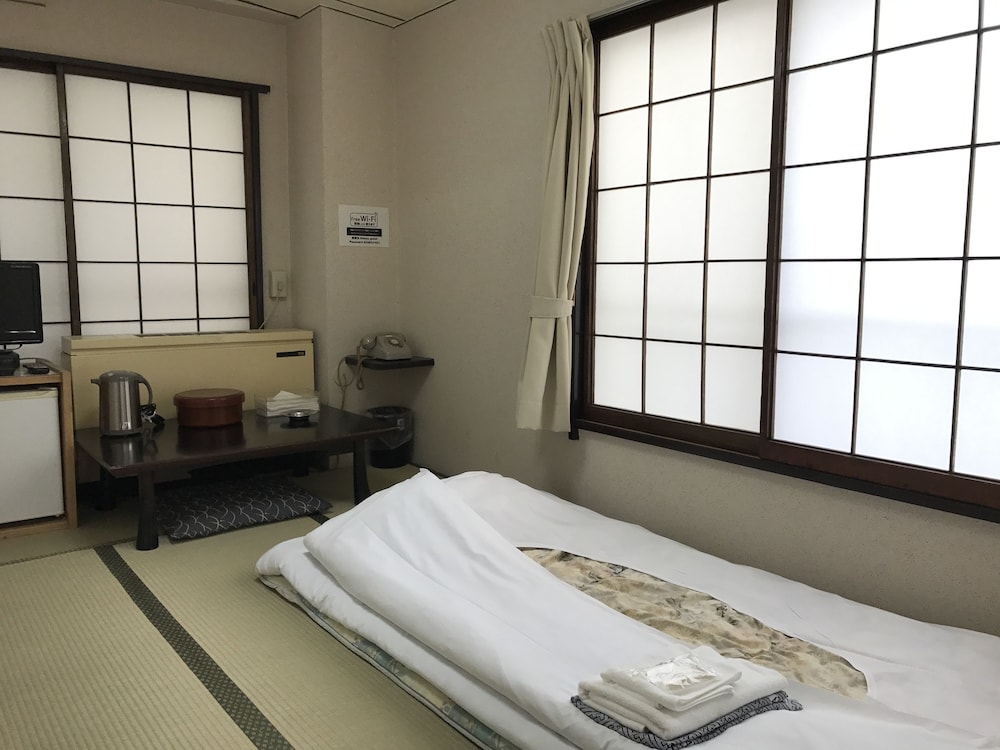 きぬや本館 東京