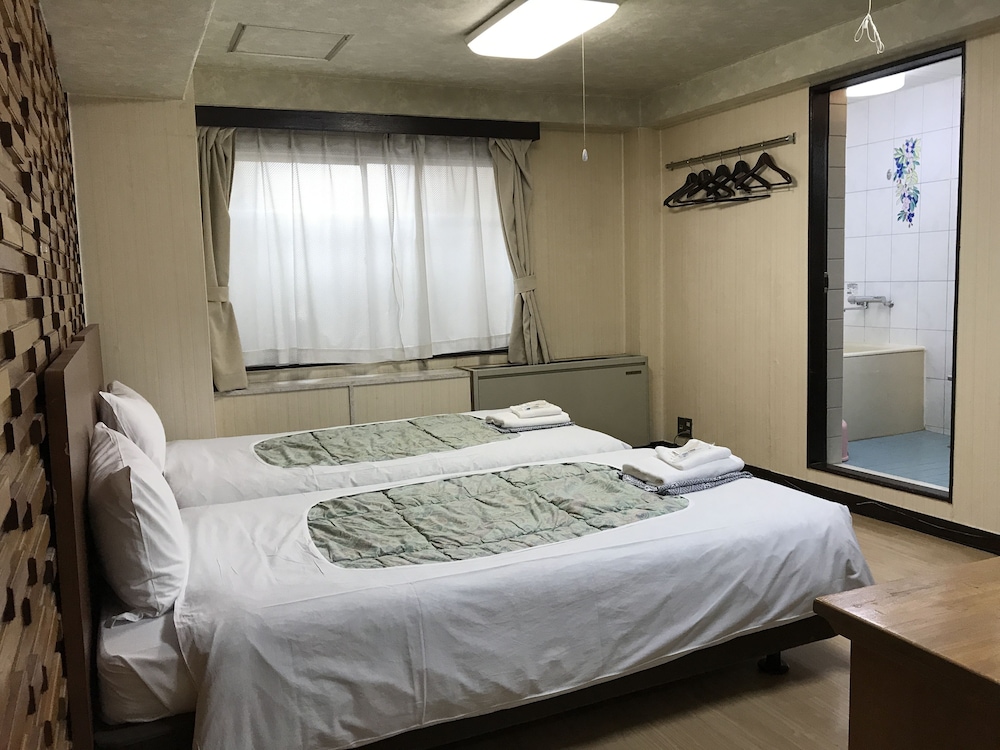 きぬや本館 東京