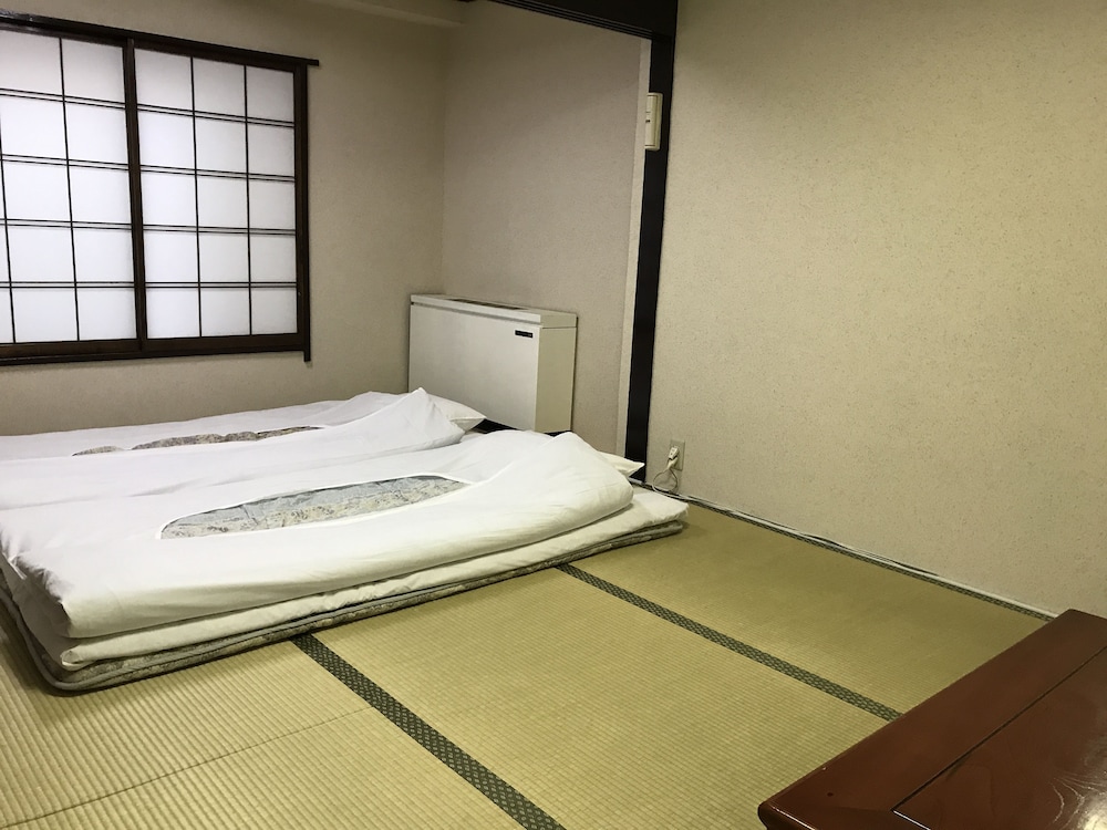 きぬや本館 東京