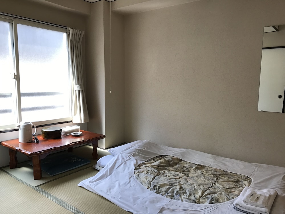 きぬや本館 東京