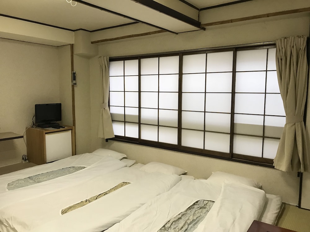 きぬや本館 東京