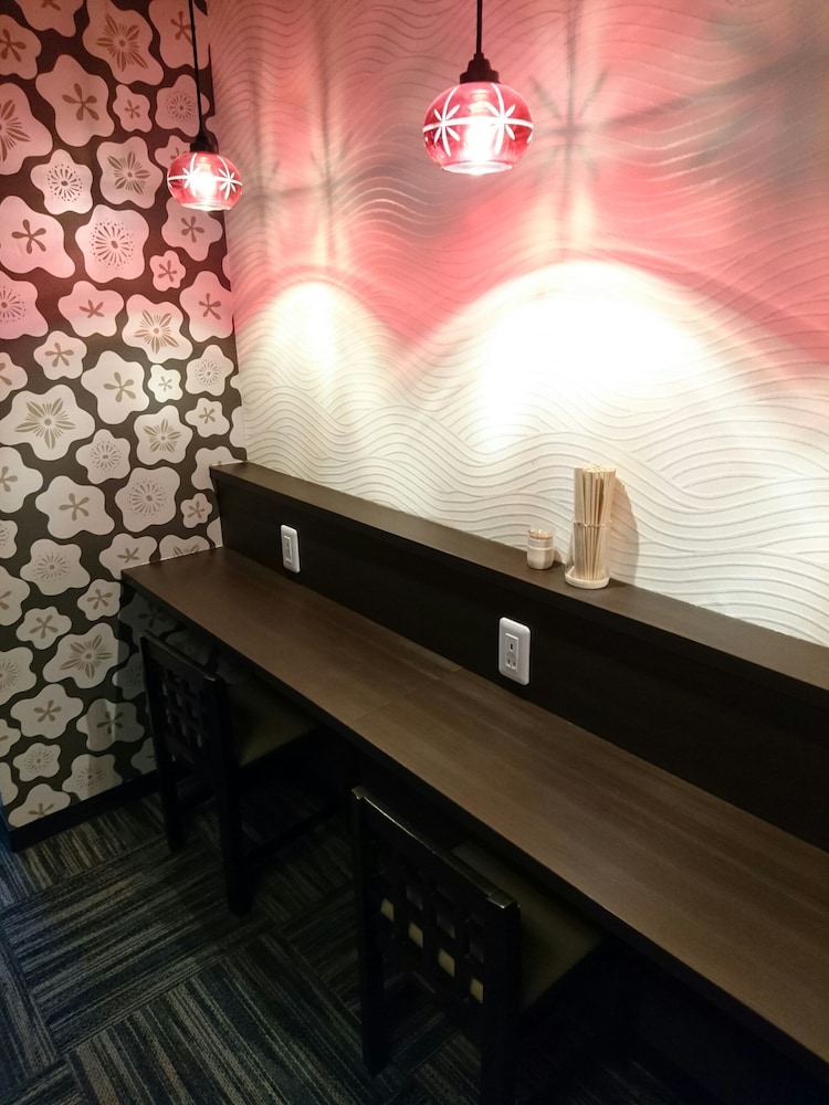 カプセルホテル はたごや 東京
