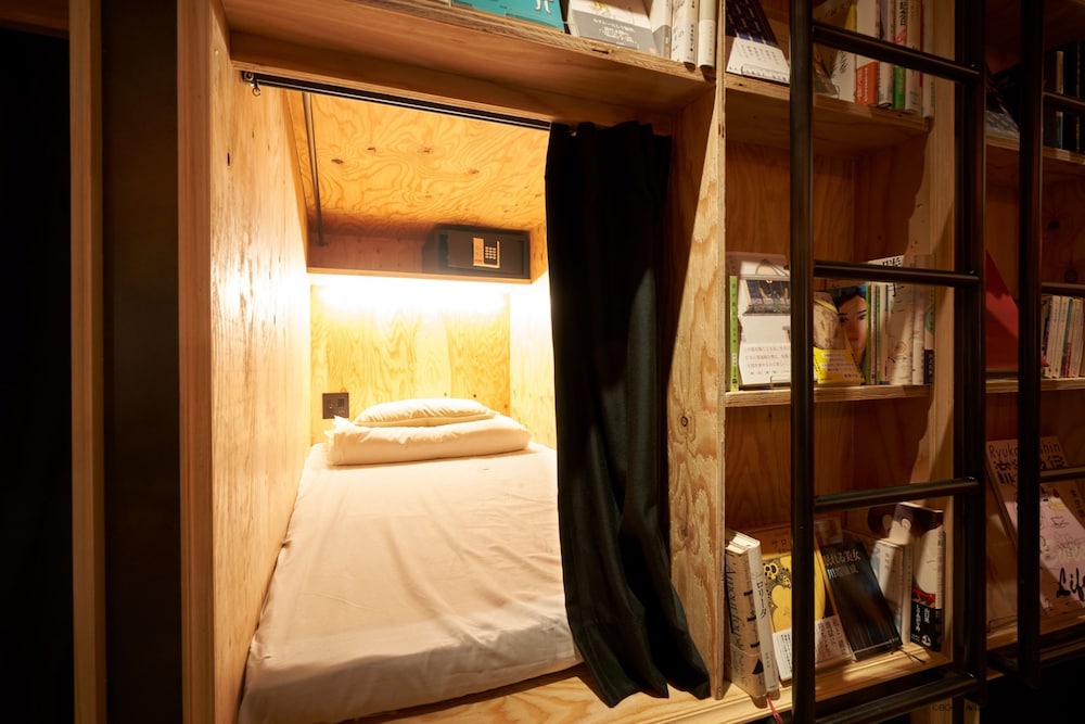 BOOK AND BED TOKYO 新宿 東京