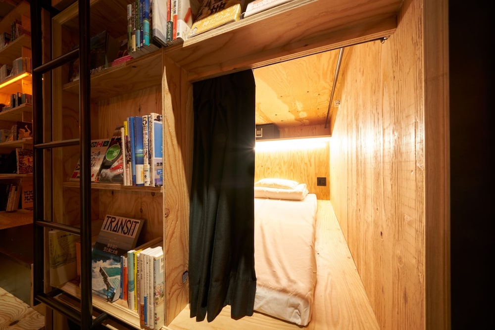 BOOK AND BED TOKYO 新宿 東京
