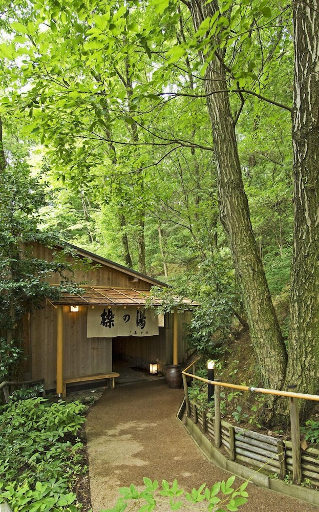 銀水荘別館 兆楽 神戸