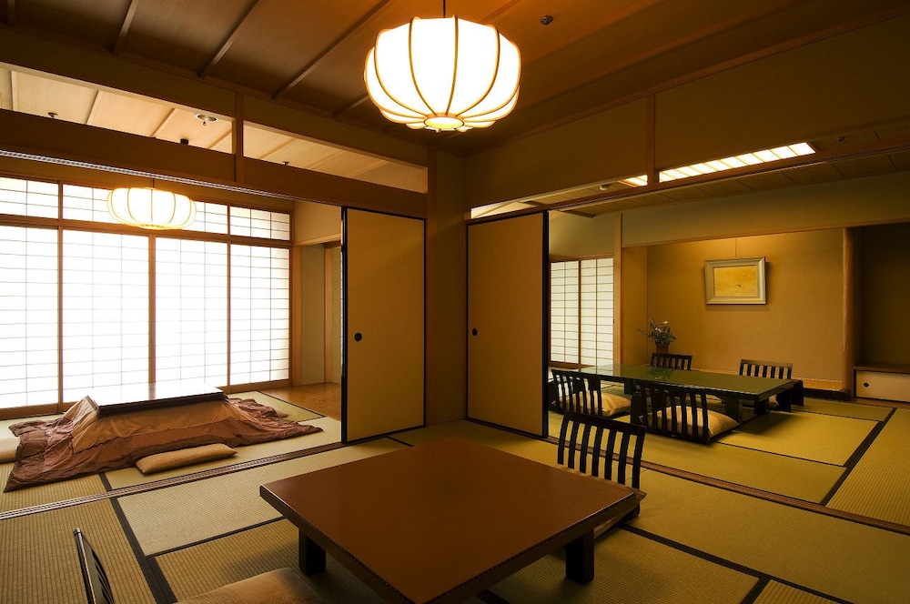 銀水荘別館 兆楽 神戸