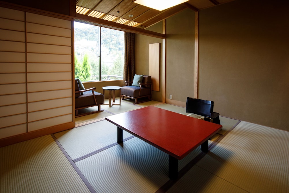 中の坊 瑞苑 - 大人限定 神戸