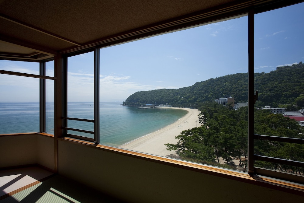 海月館 神戸