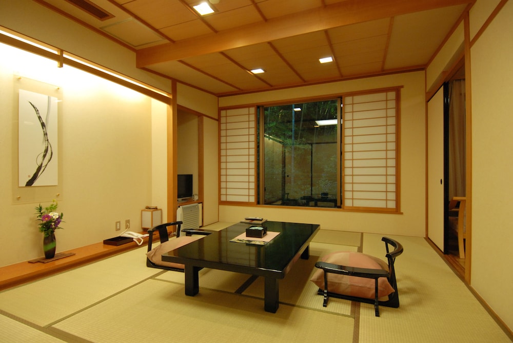 有馬温泉 竹取亭円山 神戸
