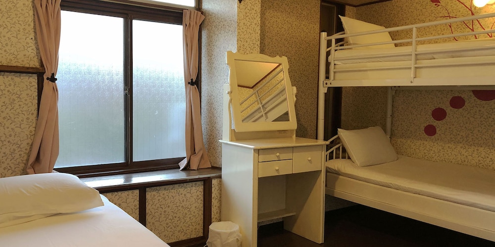 HOSTEL ユメノマド 神戸