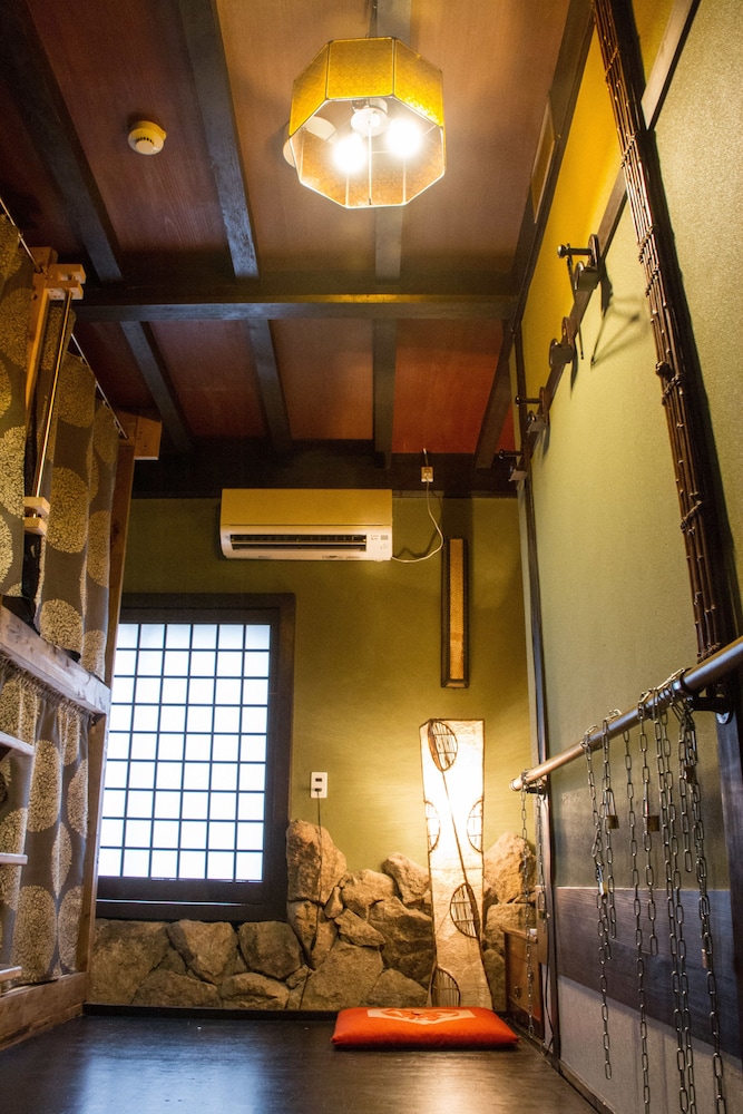 なかむら　HOSTEL NAKAMURA KOBE 神戸