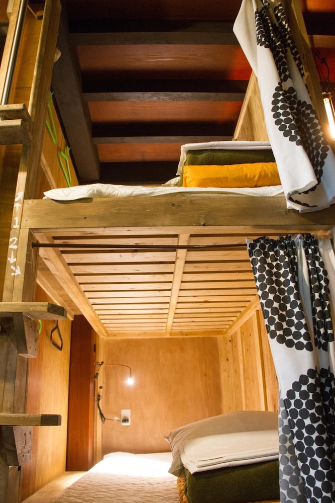 なかむら　HOSTEL NAKAMURA KOBE 神戸